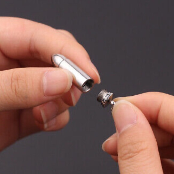 1 LEFT🖤 BULLET MEMORIAL KEEPSAKE PENDANT NECKLACE - Picture 2 of 5